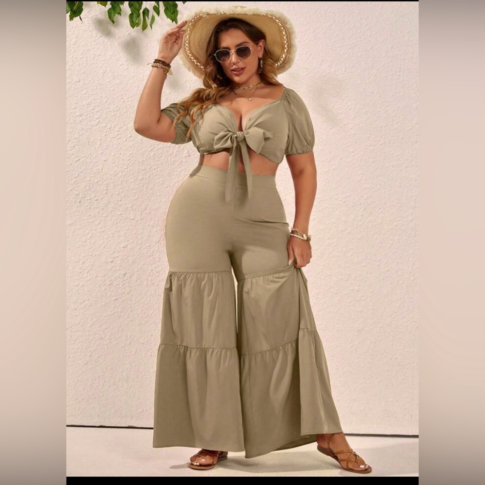 New- Vacay Plus Knot Front Crop Top & Ruffle Hem Wide Leg Pants